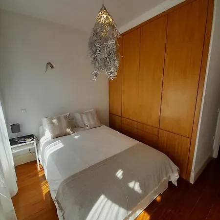 Comfortable 2 Bedrooms By Great&cosy Oporto