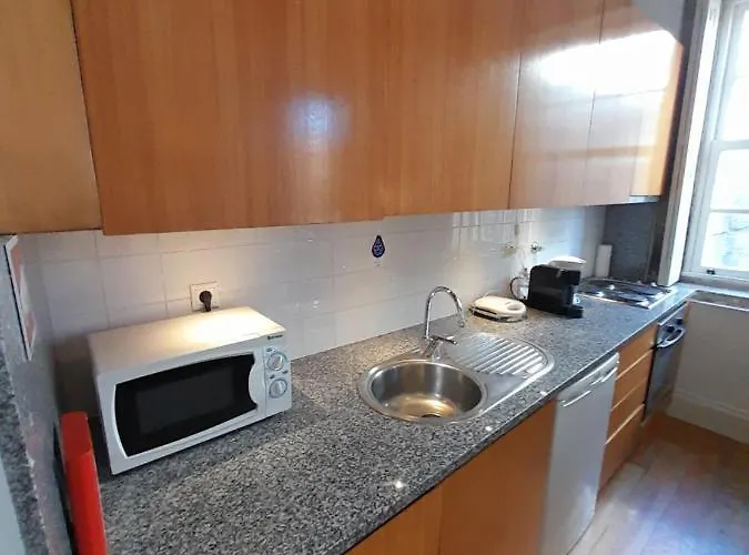 Comfortable 2 Bedrooms By Great&cosy פורטו